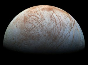 Bizarre features on Europa's icy surface suggest a warm interior. (Image: NASA/JPL-Caltech)