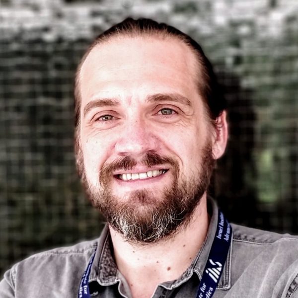 Angerhausen Daniel, Dr.
