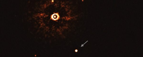 Première photo d’un système planétaire autour d’une étoile semblable au Soleil