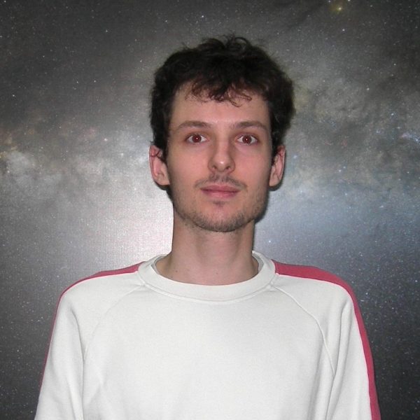 Carteret Yann, Mr.